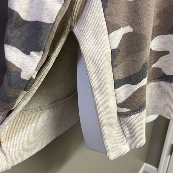 Aerie Tan Camo Crew Neck Mixed Textured Sweatshirt w/ Large Slide Slits- XS - Picture 6 of 16